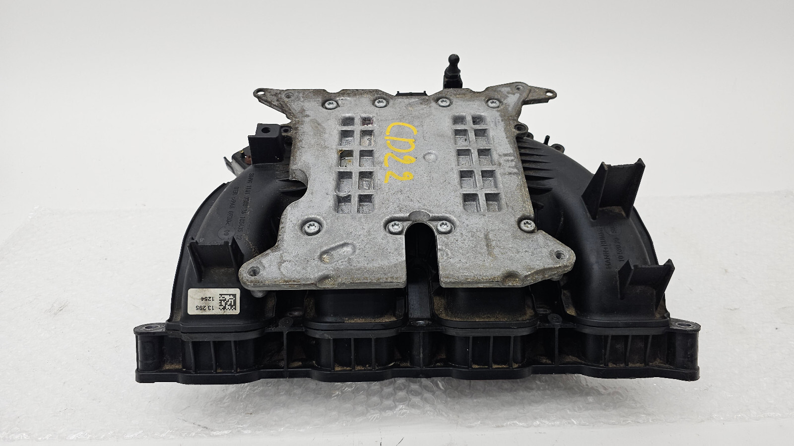 11-17 BMW F25 F30 F10 N20 2.0L Engine Air Intake Manifold With Throttle Body OEM