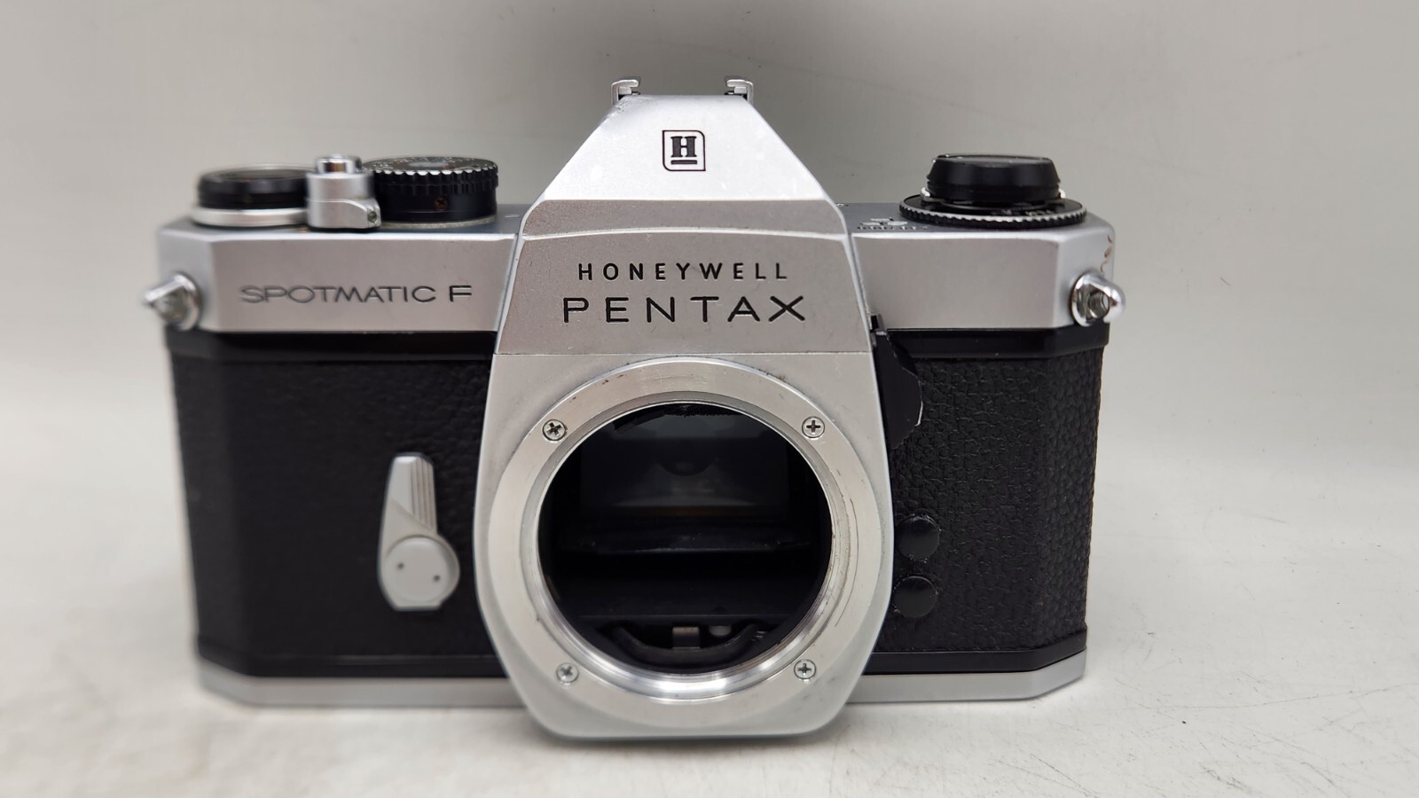 Vintage Honeywell Pentax Spotmatic F SP 35mm Film Camera
