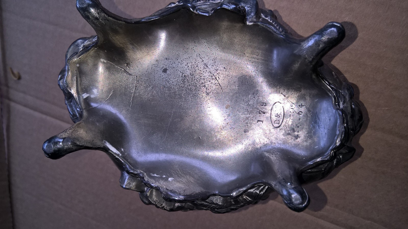 Antique Silver Plated B&K? White Metal Hinged Jewelery Box w/ Flowers 7