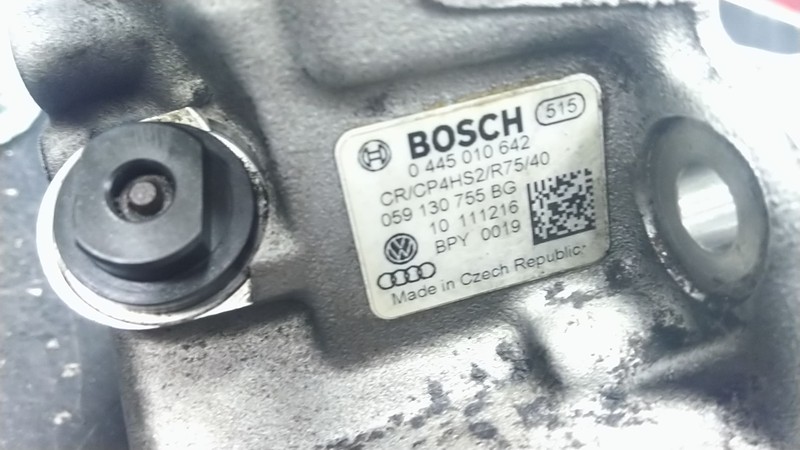 Pompe Carburant Mecanique Audi 059130755bg/0445010642/059130755cb/0445010677