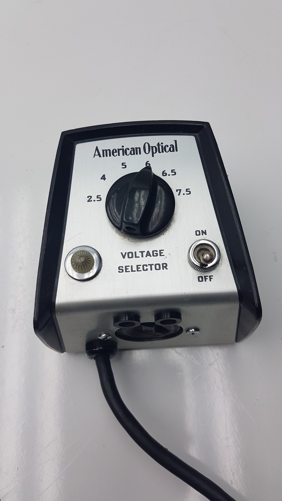American Optical 11144 Voltage Selector Pri 115V Sec 2.5 to 7.5 V Made in USA