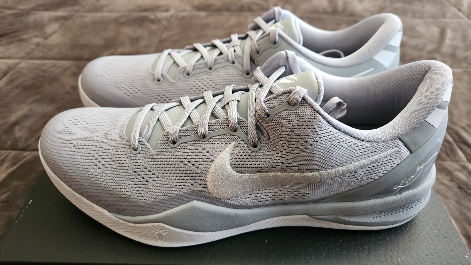 シューズ(男性用) Nike Kobe 8 Protro \"Wolf Grey\" Nike Kobe 8 Protro Wolf Grey - Sep 2024 - HF9550-002
