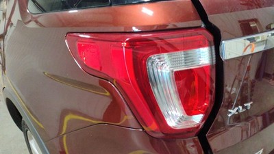 2016-2019 Ford Explorer LH Driver Outer Taillight Tail Lamp Sharp!