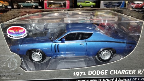 Ertl Authentics Supercar Collectibles 1971 Dodge Charger R/T