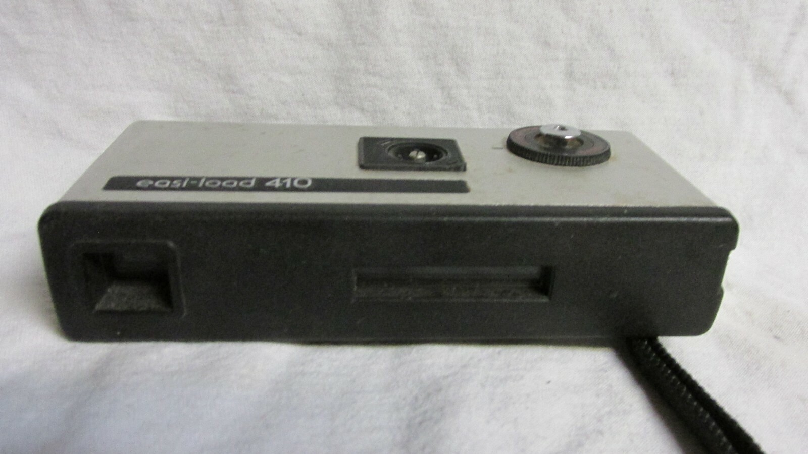 VINTAGE LATE1970s SEARS EASI-LOAD 410 CAMERA