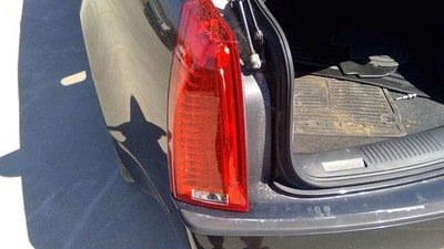 2010-2013 Cadillac Cts Left Taillight Sedan Red Outer Lens Factory OEM