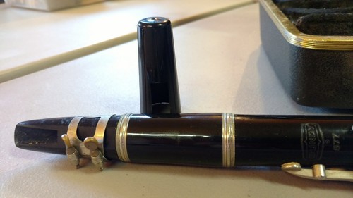 Bundy Selmer 577 Resonite Clarinet w/Hard Case