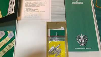 MAN AT WAR The Board Game of Crisis & Conflict, Rare Find