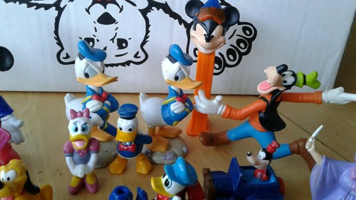 Disney PVC Figurine Lot of 21 Toys MICKEY MINNIE DONALD PLUTO GOOFY more
