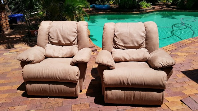 Recliner Arm Chairs x 2 Super Comfy | Armchairs | Gumtree Australia