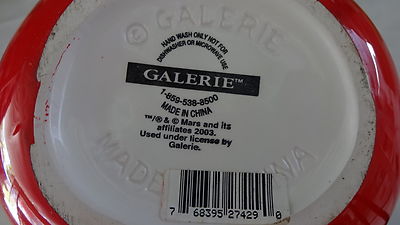 M & M Candy Dispenser Open Bowl Red Cute Smile Kiss On Cheek 2003