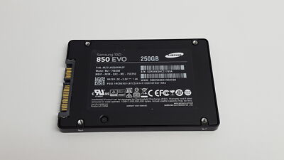 Samsung 850 EVO MZ-75E250 250 GB 2.5 in SATA III Solid State Drive