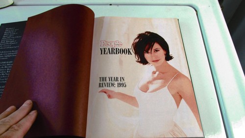 1996 People Weekly Yearbook Princess Diana OJ Friends Selena,J Roberts, Reeves