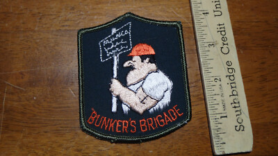 BUNKERS BRIGADELABORS HARD HAT WORKERS    PATCH BX G#30