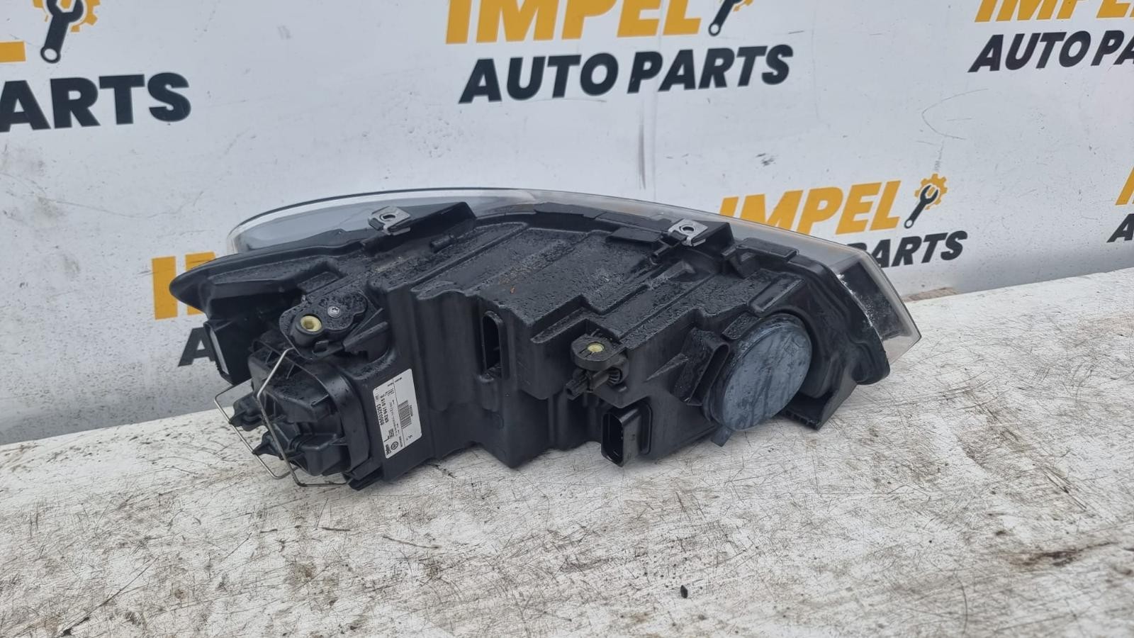 VOLKSWAGEN POLO 6R 05/2010-05/2014 LEFT HEADLAMP HALOGEN TYPE TRENDLINE - thumbnail 2