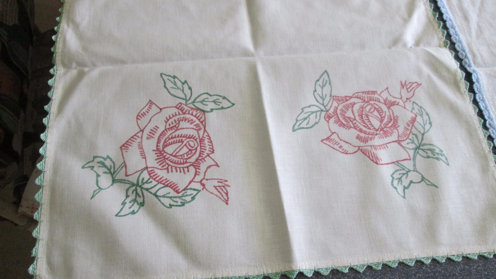 Vintage Linens Runner Textile Painted Mid Century 1950s