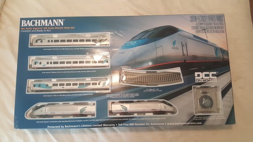 Bachmann HO Acela Amtrak Passenger Train Set w/DCC on Board