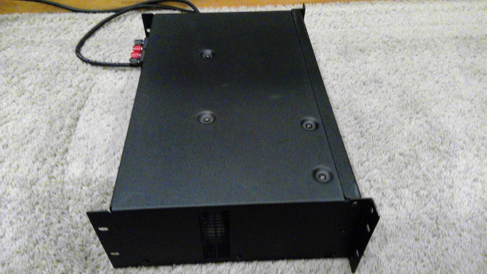 Crest Audio VS900 Professional Rack Mount Power Amplifier