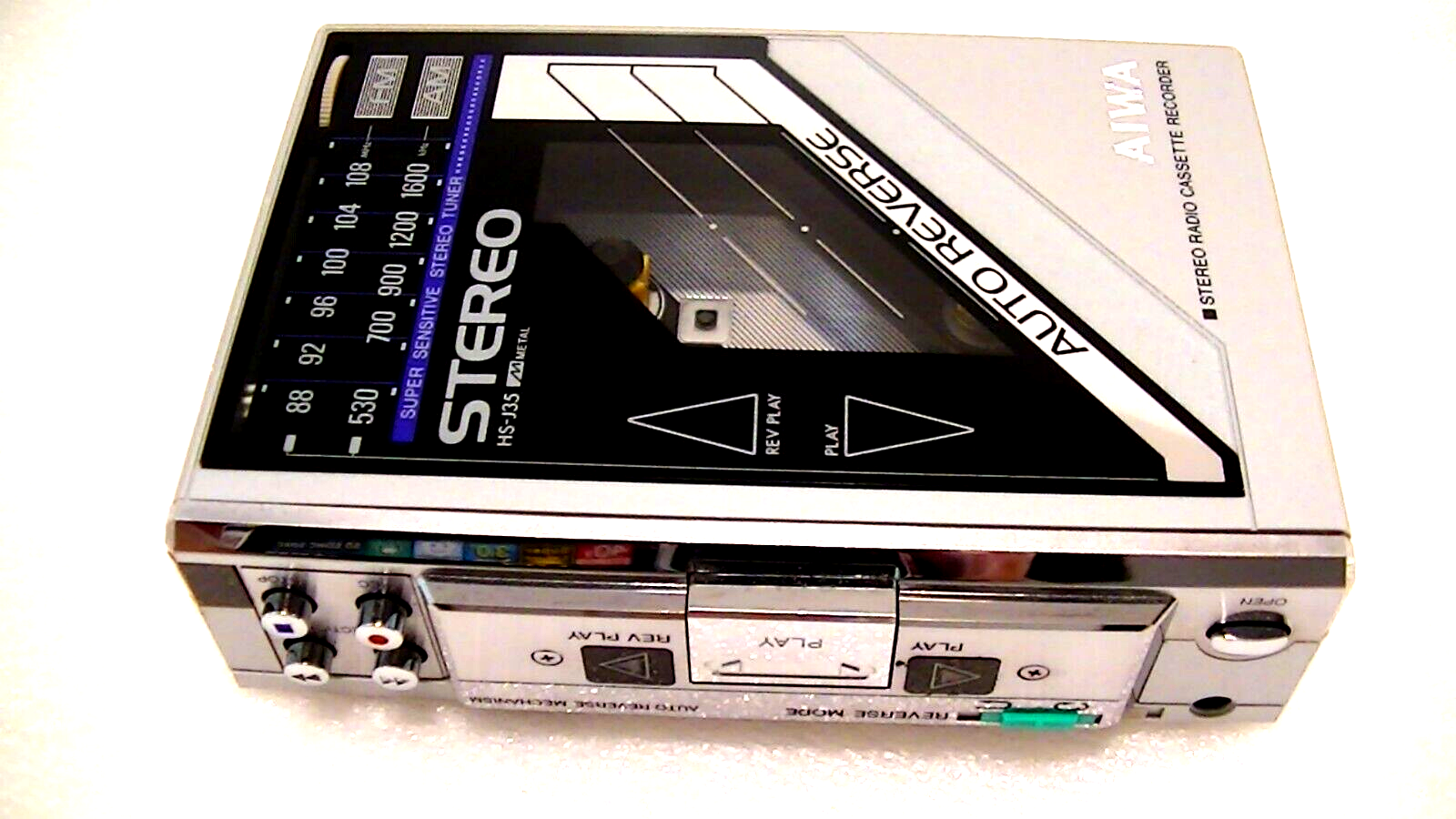 Restored VINTAGE RARE AIWA WALKMAN CASSETTE RECORDER HS-J35 Restored VINTAGE RARE AIWA WALKMAN CASSETTE RECORDER HS-J35