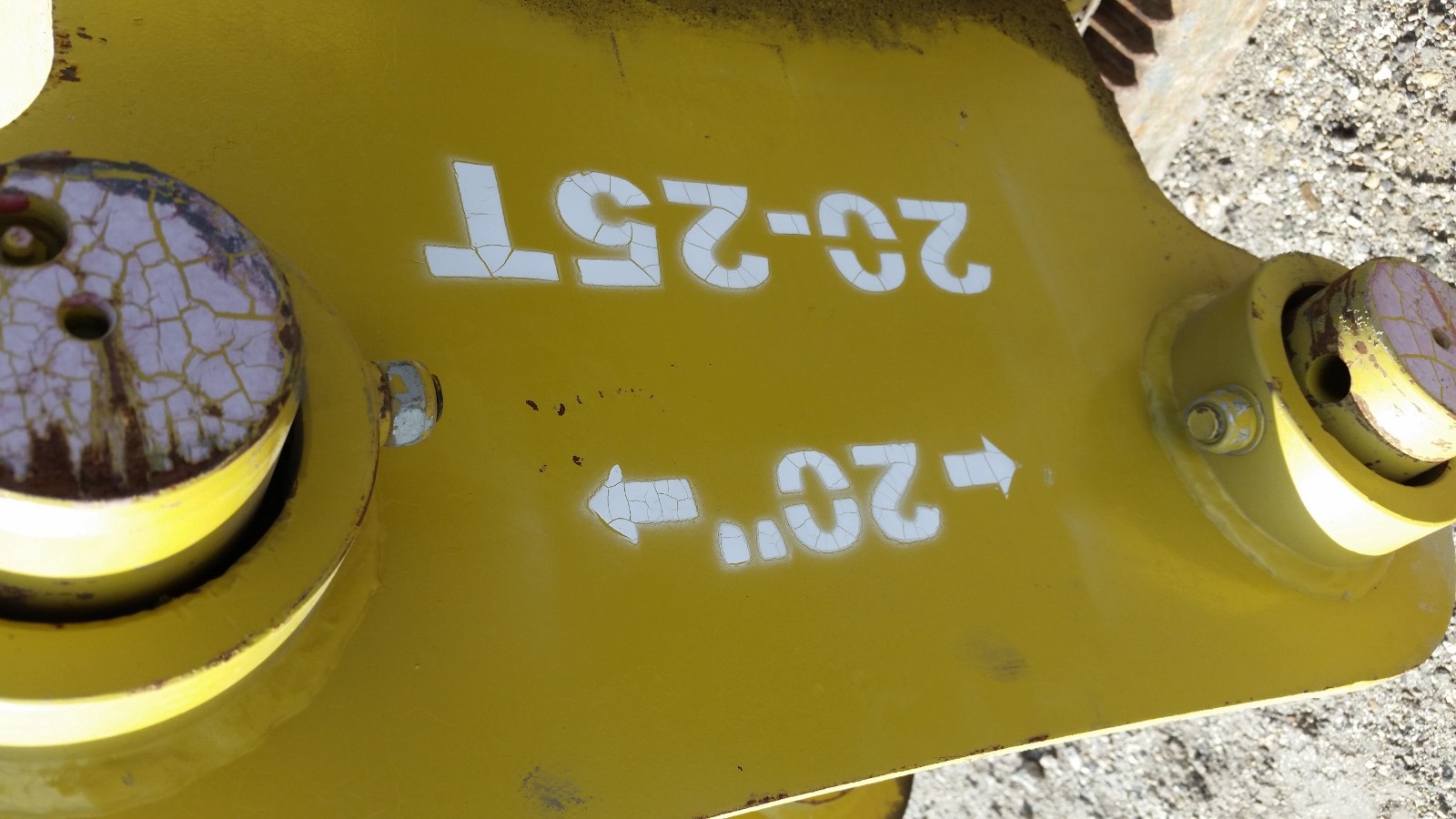 Hydraulic Shear for 20-35 ton Excavators- BRAND NEW- Shipping available