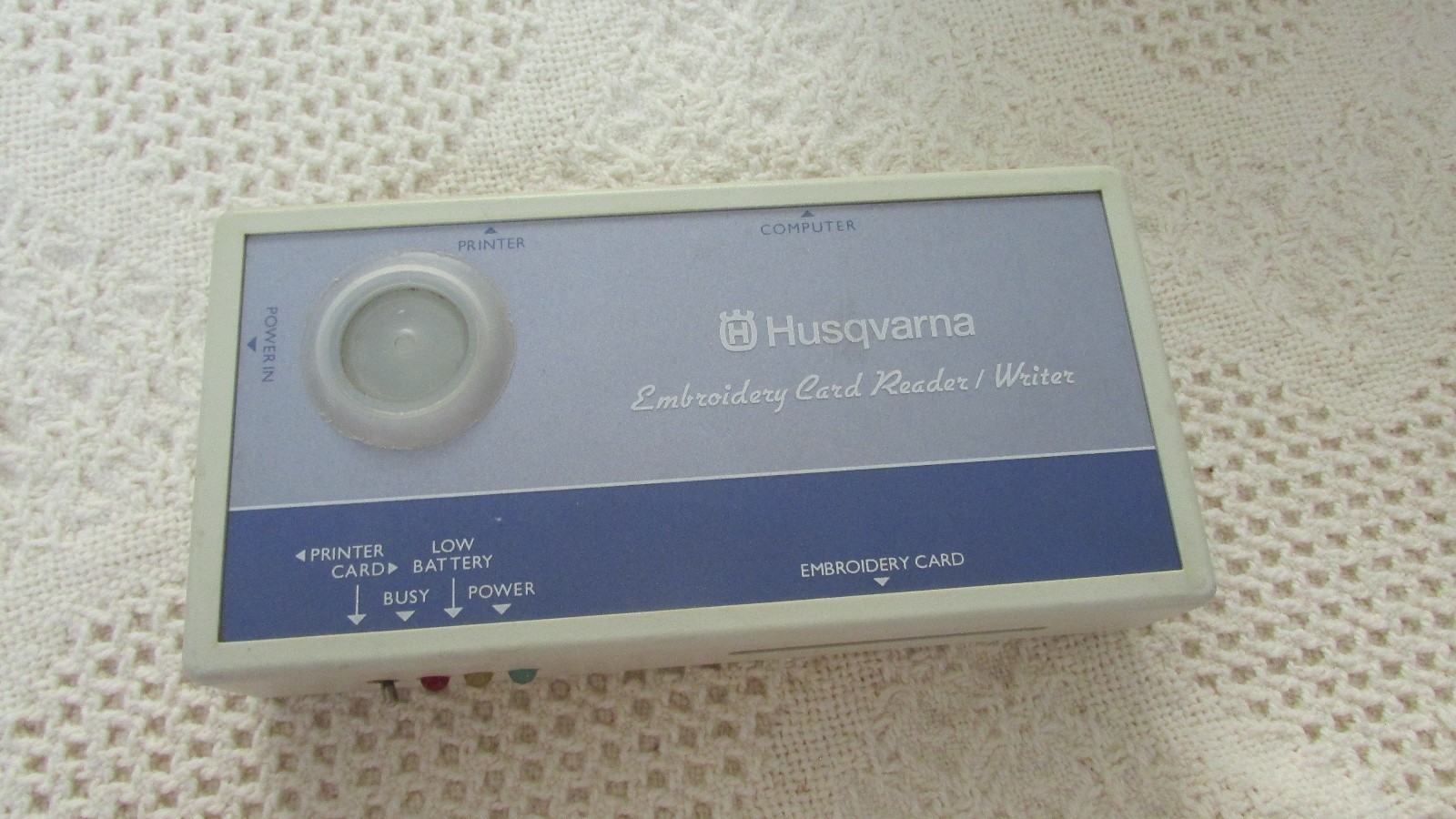 Husqvarna Viking with Embroidery Card Reader/Writer kit for Orchidea #1+, Rose