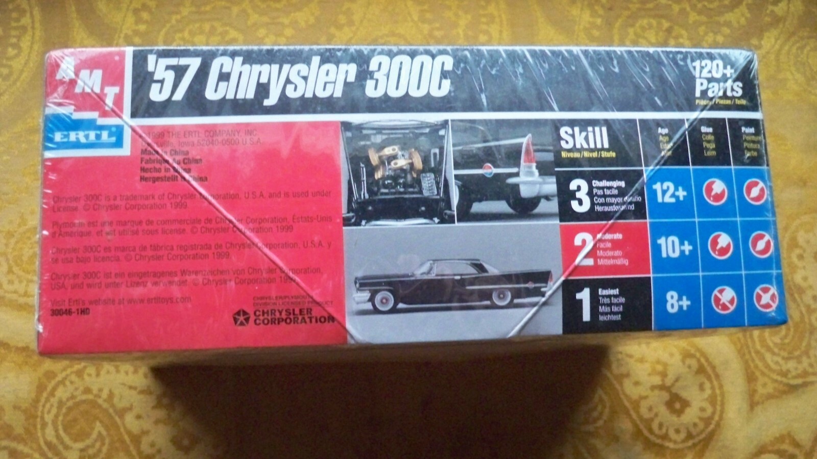 AMT 1957 Chrysler 300C  model car kit. Sealed box 1999 Issue