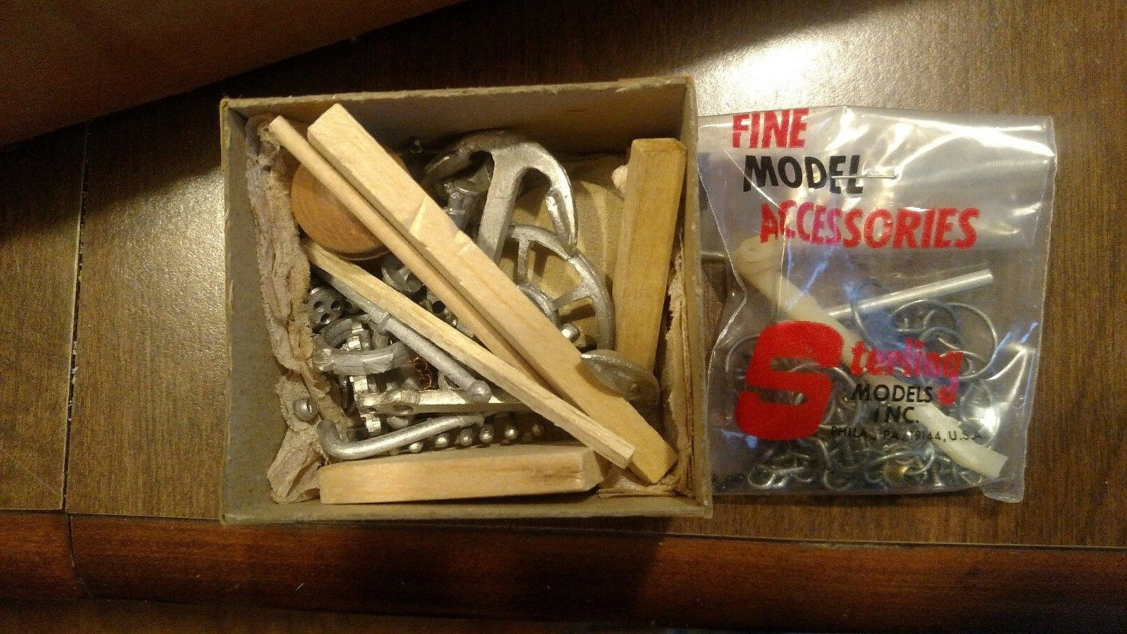 Vintage Sterling YACHT AMERICA Kit# B-22M, 1/22 Kit LOOKS COMPLETE WOW!!!!