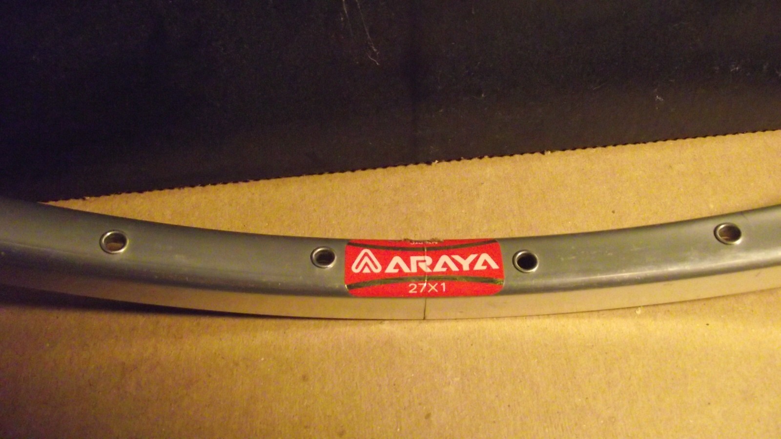 ARAYA Diagonale 500mm 美品 Araya Black Box Freeride Rims on Tensile Aerosilk Plus Hubs