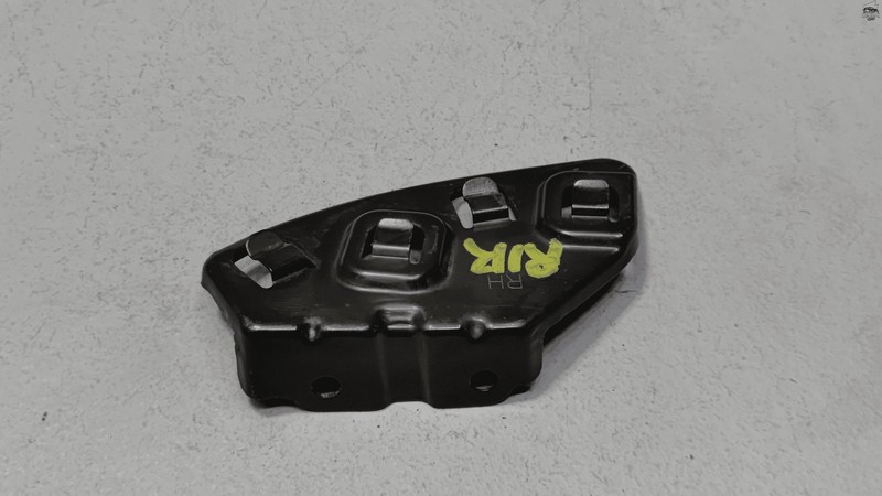 Used Acura MDX Rear Bumper Right Passenger Side Mount Support Bracket OEM 2014-2020
