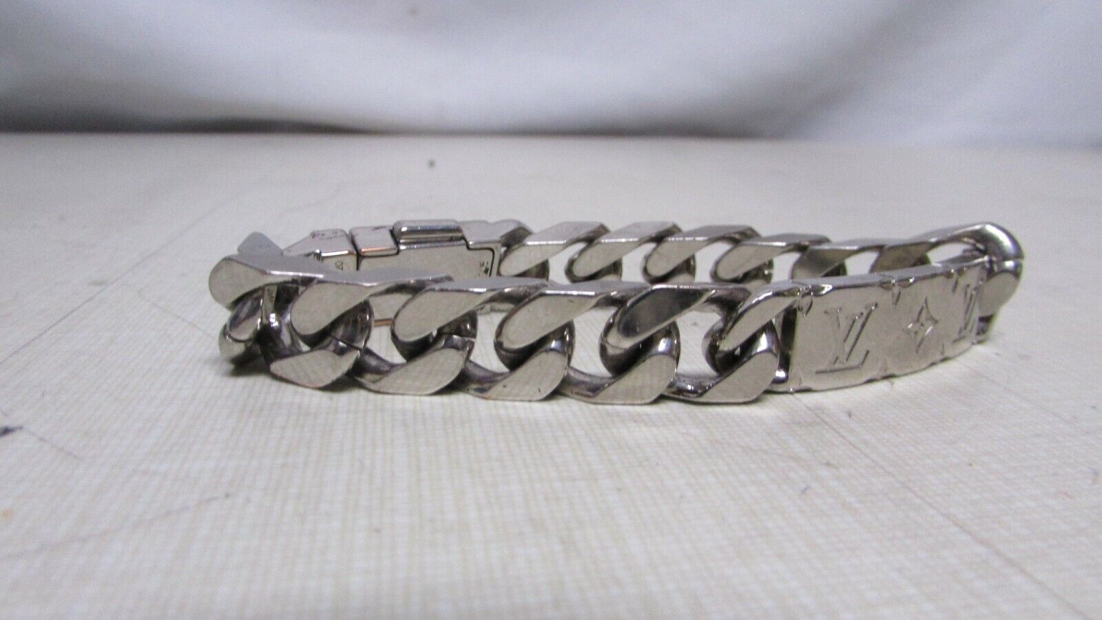LOUIS VUITTON BRACELET M00269 | eBay LOUIS VUITTON BRACELET M00269 | eBay