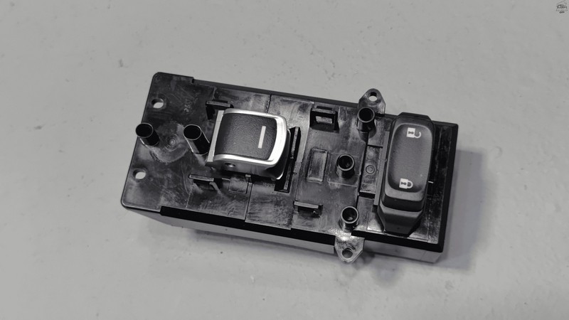 Used 2018-2022 Honda Accord Hybrid Front Passenger Door Window & Lock Switch OEM