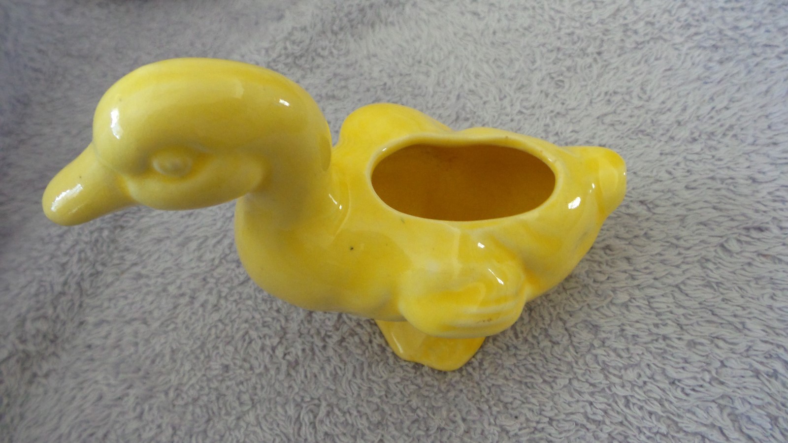 VINTAGE POTTERY YELLOW  DUCK PLANTER Unmarked 5
