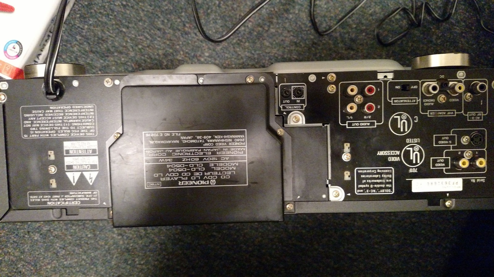 Pioneer CLD-D504 CD & LaserDisc Player Laser Disc Karaoke Needs Repair