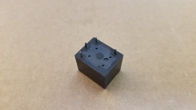 Omron relays(4) G5LA-1A4 DC5, SPST, 5V coil, 10A 250VAC contacts