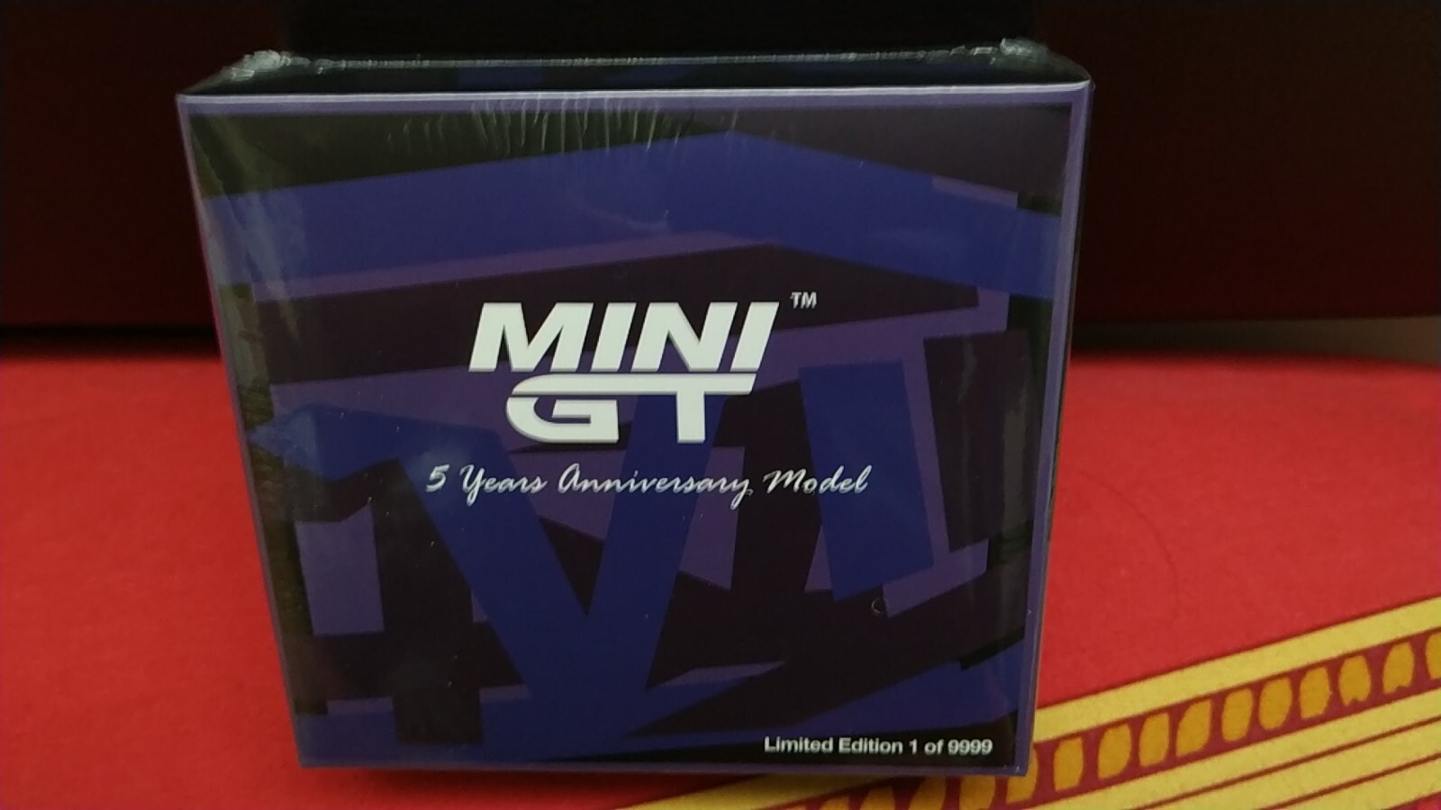 MINI GT 446 Nissan Skyline GT-R (R34) V-Spec II MINI GT