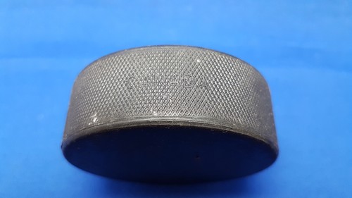 VINTAGE EDMONTON OILERS 1980s NHL Hockey Puck VICEROY