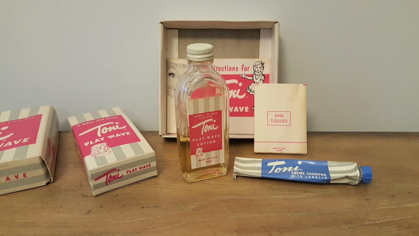 COMPLETE Vintage 1950's IDEAL TONI Play Wave Curler Shampoo Set