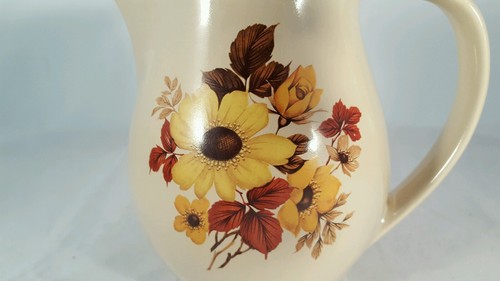 Vintage Hyalyn Vase 905 Tan With Flowers Mid Century Modern