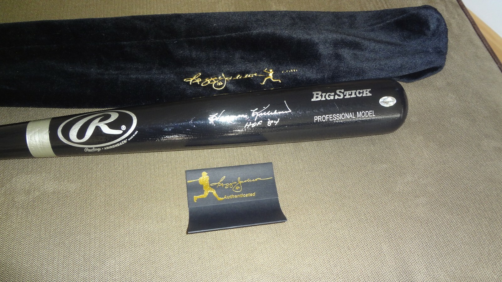 HARMON KILLEBREW AUTOGRAPHED BASEBALL BAT