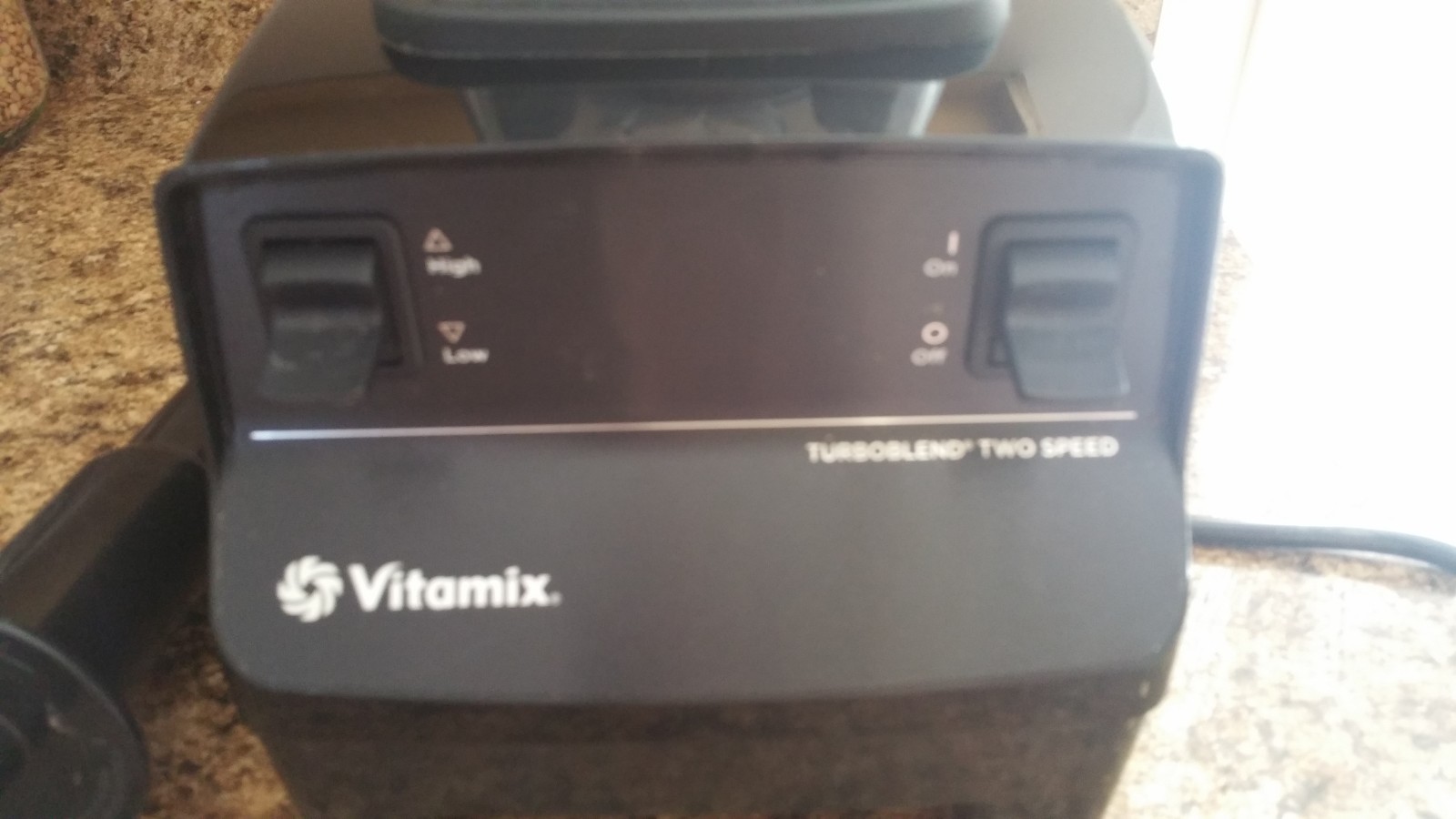 Vitamix Turboblend Two-Speed Blender, Black, Slightly used