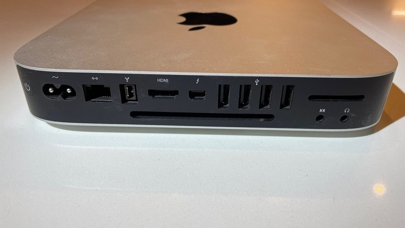 Apple Mac Mini A1347 - MD387LL/A (Late 2012) - 2.5 GHz i5, 500 GB