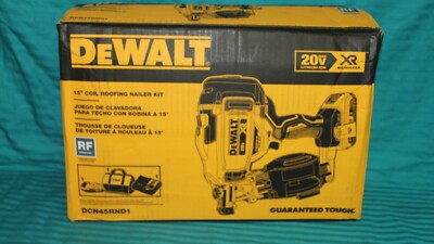 DEWALT 20V MAX 15° LITHIUM CORDLESS ROOFING NAILER KIT DCN45RND1