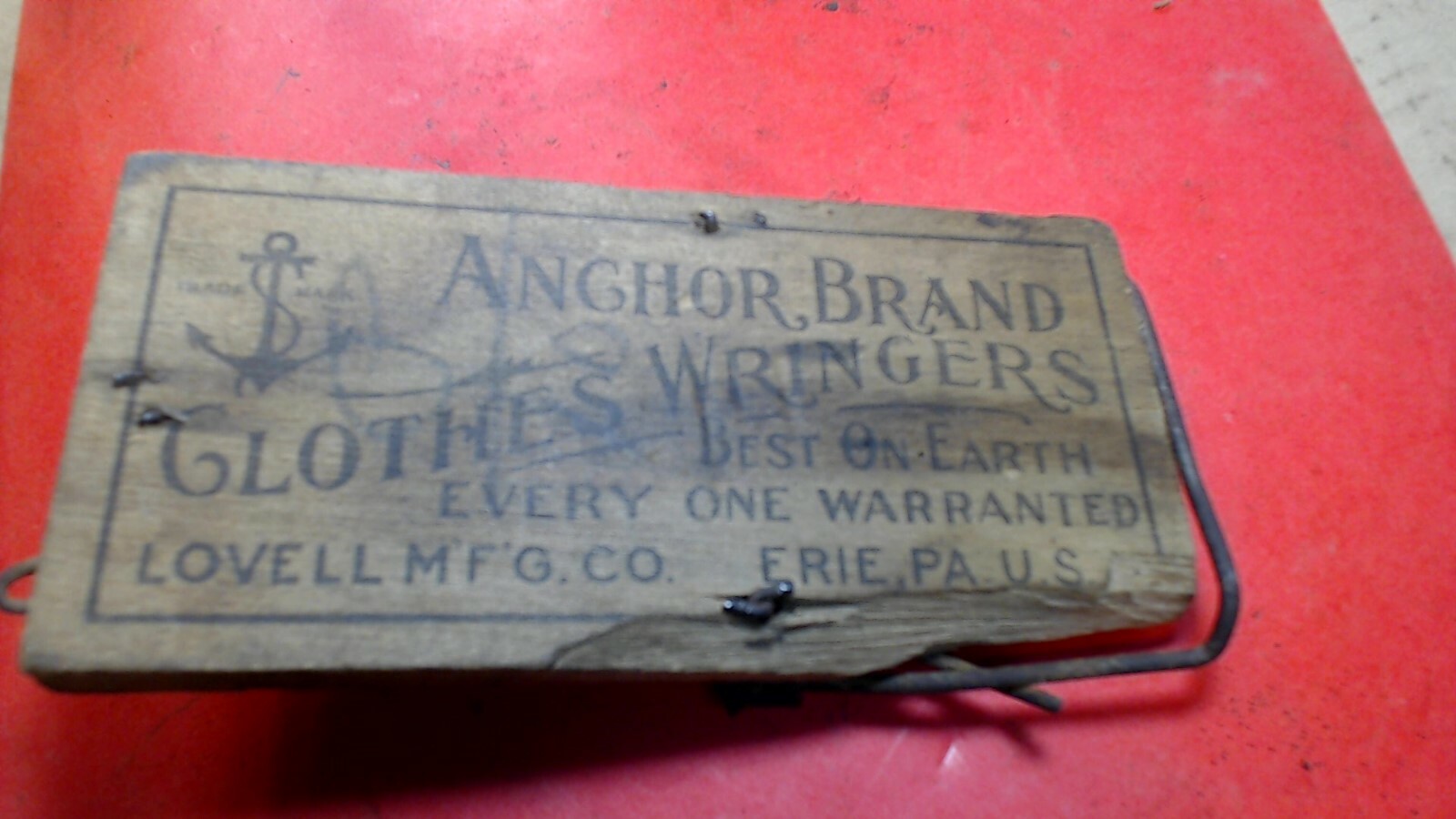 VINTAGE- SURE CATCH- RAT TRAP-ANCHOR CLOTHES WRINGERS Erie PA Lovell Advertisin