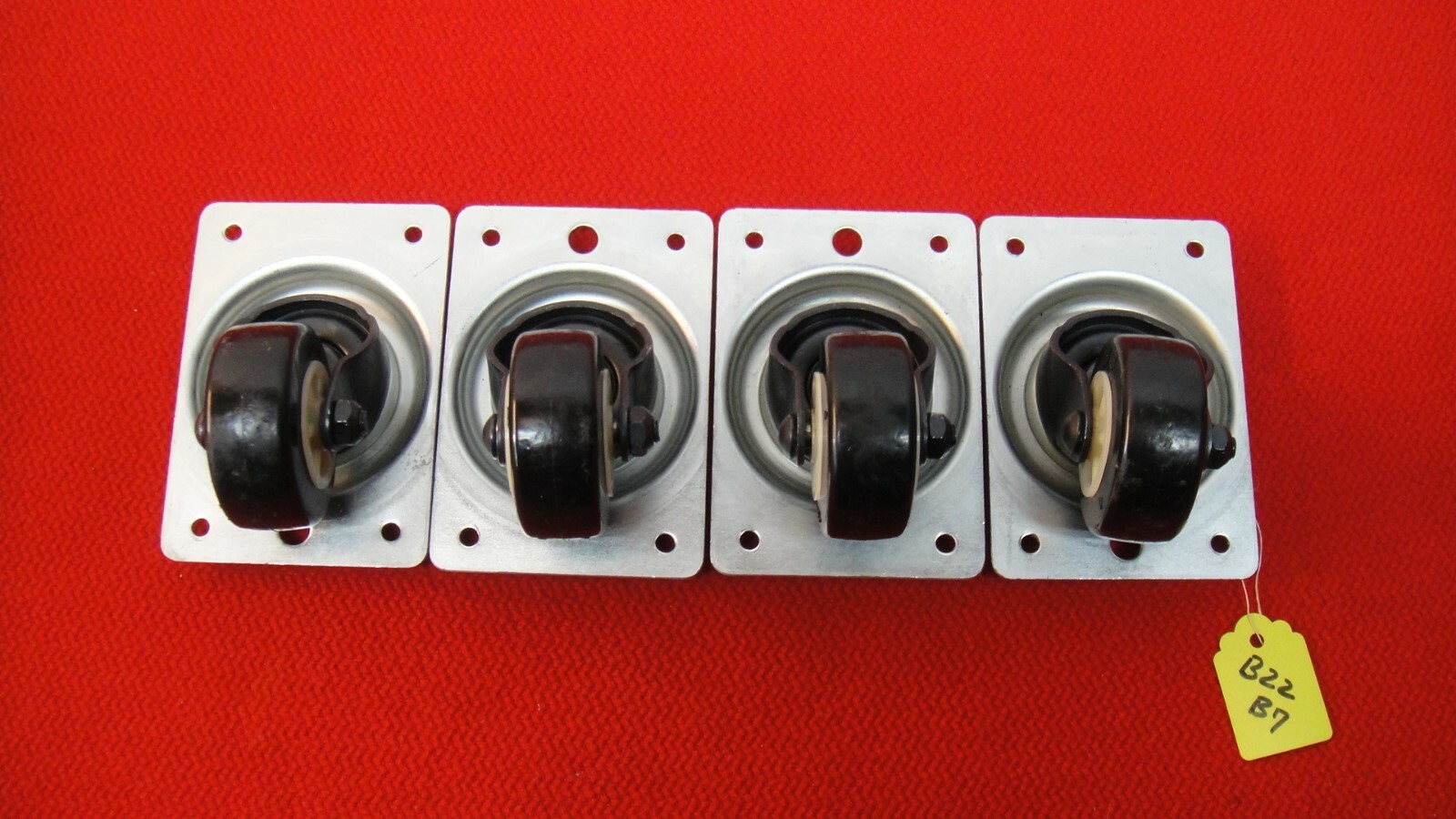 1 set of 4 / swivel caster hard rubber wheels