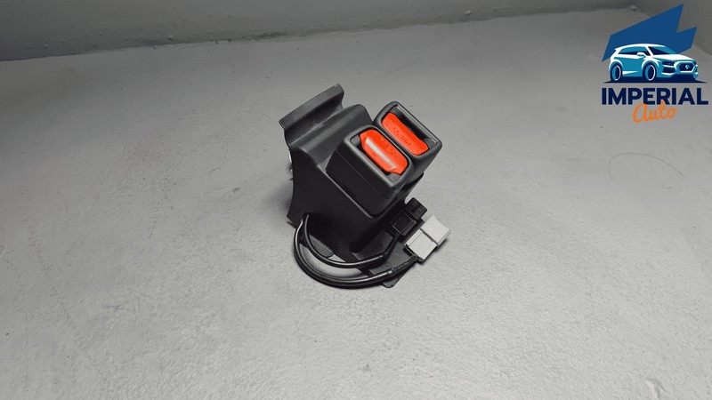 Used 2019-2025 Toyota RAV4 Rear Left & Center Seat Belt Seatbelt Buckle OEM