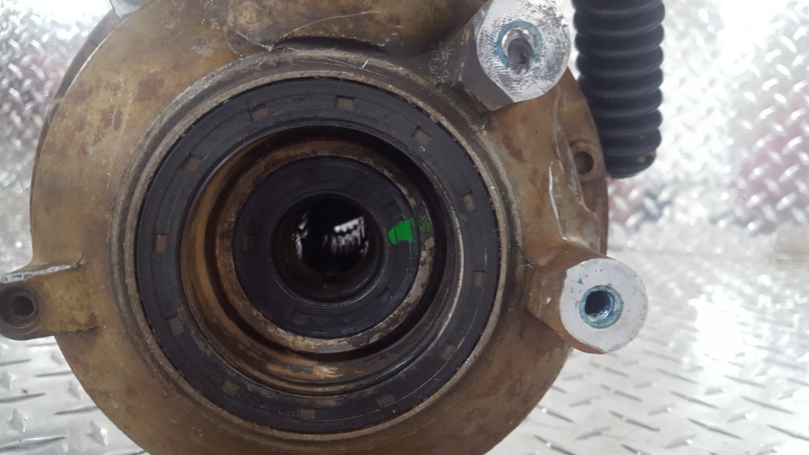 Bombardier Outlander 400 CanAm 4x4 Front Differential Parts 064 FREE