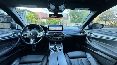 image 5 of interior