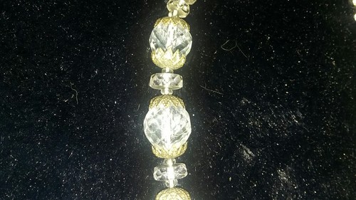 PETITE OLD VINTAGE ART DECO CZECH MULTI FACETED CLEAR GLASS BEAD NECKLACE. 14