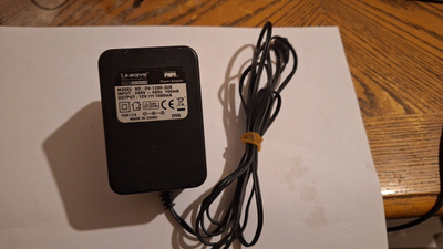 Linksys D-Link I.T.E Power Supply DV-1280-3UK 12V-1A