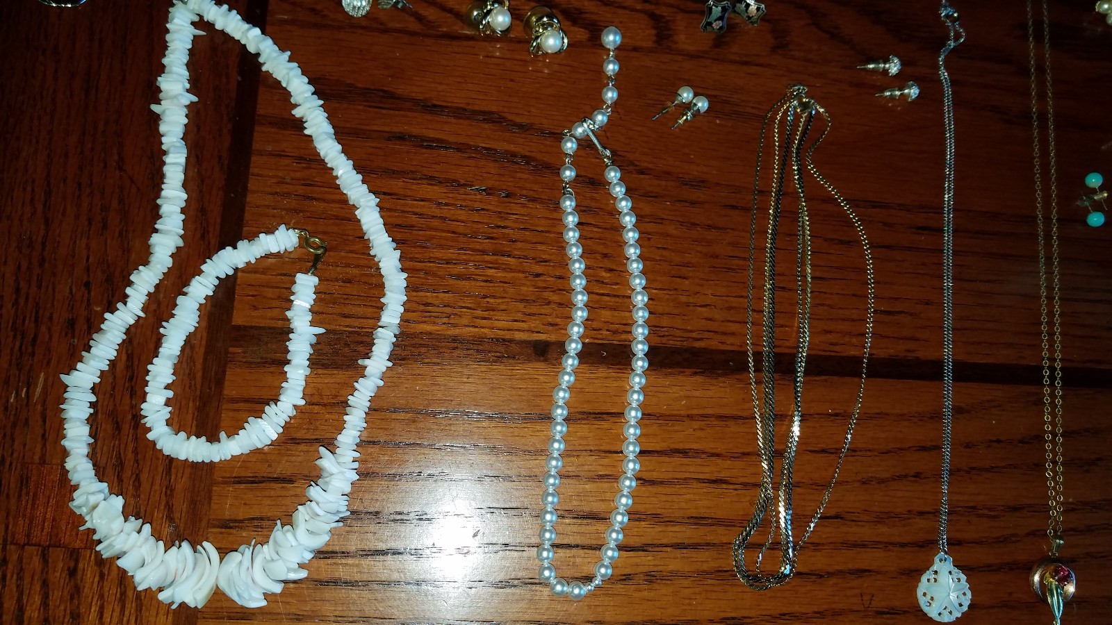 fashion jewelry (mixed lot of 46)